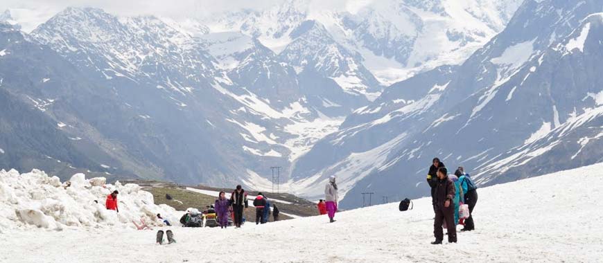 Rohtang Pass, Manali, Himachal Pradesh